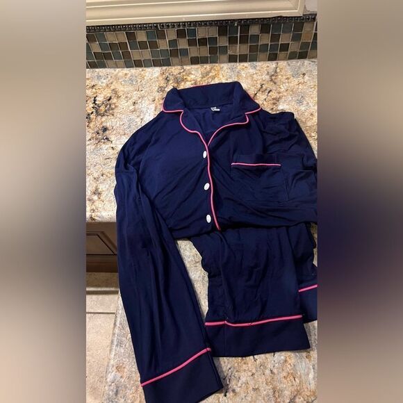 Inersy Pajama set - Picture 2 of 15